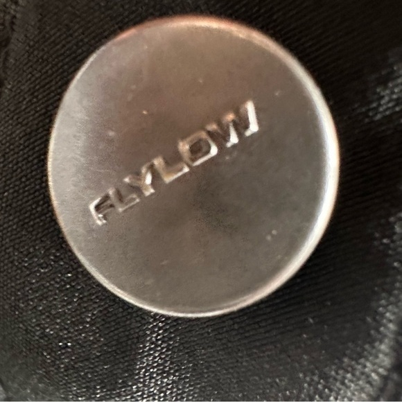 Flylow women’s Bib - Picture 13 of 15